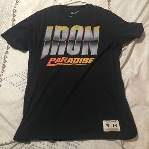 Project rock under armour shirt. Size large